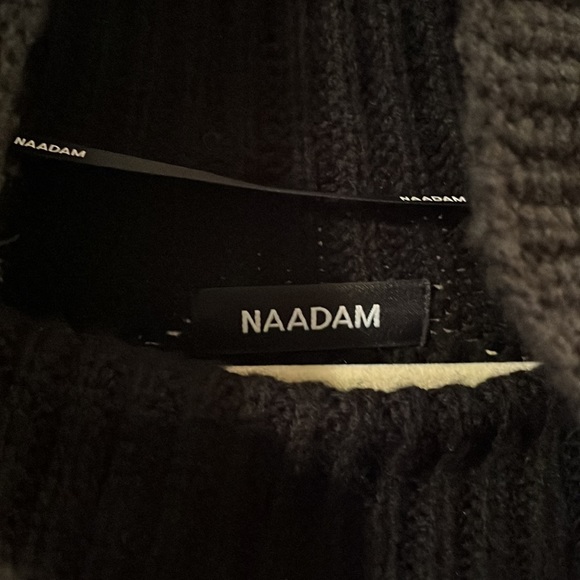 Naadam black sweater, barely worn - Picture 2 of 3